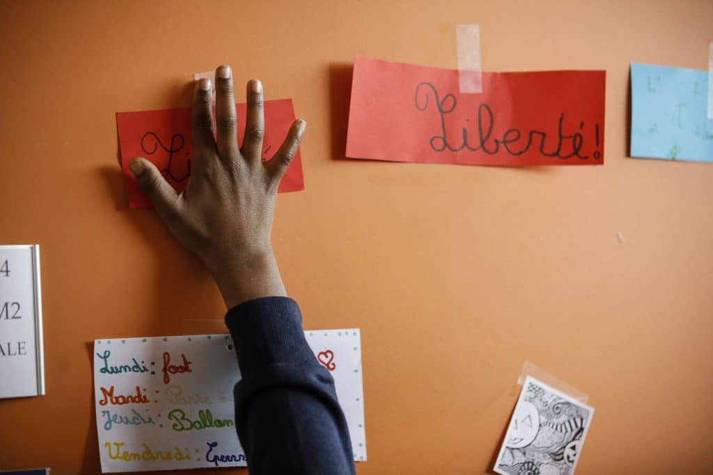 Hommage à Samuel PATY à l'école élémentaire Jean-Baptiste SCHWINGUÉ © Ville de Strasbourg